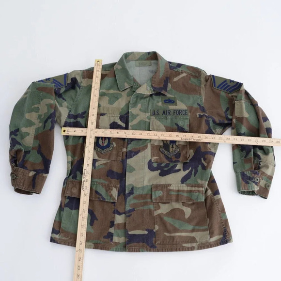 Authentic  U.S. Air Forces in Europe Green Black Brown Camo Button Up Jacket - Picture 2 of 13